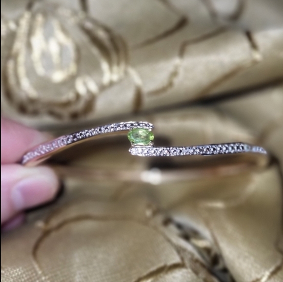 💞Peridot & Diamond Accent Bracelet- Beautiful! Read Description💞 - Picture 12 of 12